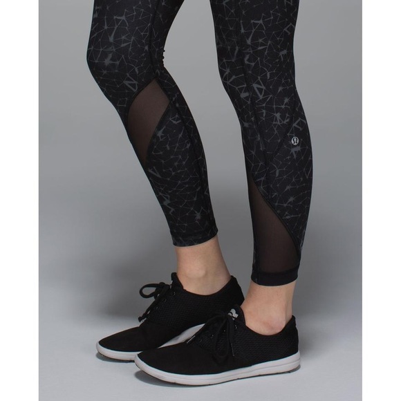 Lululemon Star Crushed Coal Black Inspire Tight Ii Activewear Satin Pant Legging - Picture 8 of 16